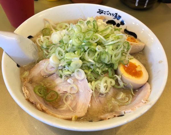 「味玉醤油（少な目固め￥850）」@超ごってり麺 ごっつ 秋葉原店の写真