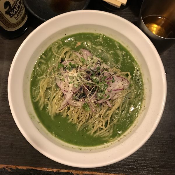 「ヒヤシモロヘーヤ」@灰汁中華 丿貫 福富町本店の写真