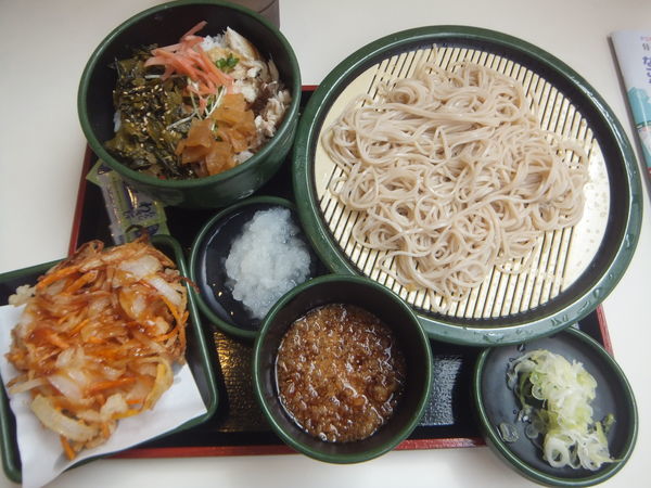 「朝そば(おろし焼きさばめし)360円・クーポンでかき揚げ無料」@ゆで太郎 名古屋長者町店の写真