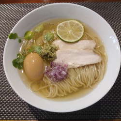 地鶏と昆布の冷やしそば