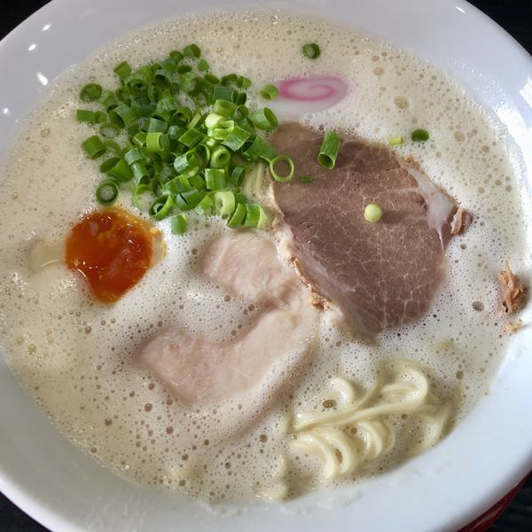 「アワトロラーメン」@アワトロ龍宮の写真