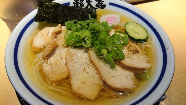 「冷やし肉そば (夏季限定)780円」@天然豚骨醤油 らーめん玉 超大吉 上野店の写真