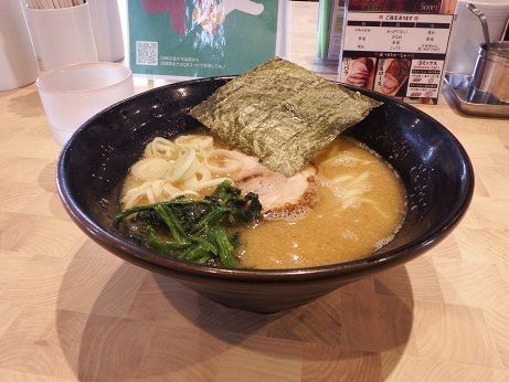 「醤油らーめん」@しょうゆのおがわや 厚木246号店の写真