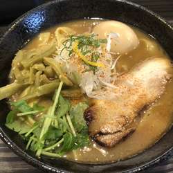 重濃鯵ニボそば800円（太麺）＋味玉100円＋麺増し（無料）