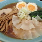 「らーめん(790円+味付け玉子(120円+ワンタン180円」@らーめん 風花の写真
