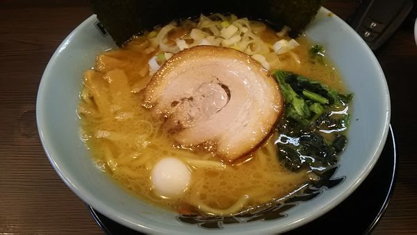 「醤油豚骨」@横浜家系らーめん 松壱家 横浜店の写真