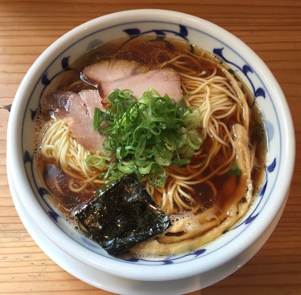 「瀬戸内醤油らーめん850円」@ねいろ屋の写真
