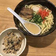 琉球国ダイニング&バー てぃだの花の画像