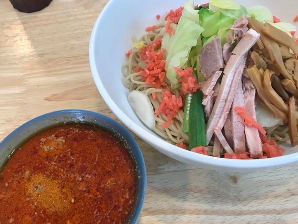 「冷し辛つけそば」@中華そば専門 とんちぼの写真