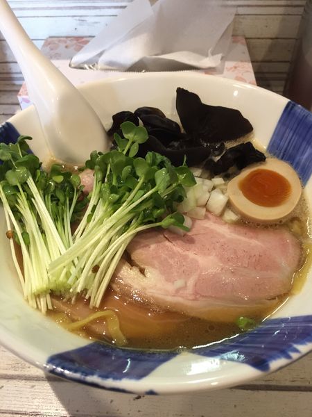 「醤油 平打ち 全部のせ 大盛り」@らーめん春友流の写真