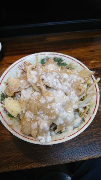 「特チャーシューメン汁なし・カレー（アブラましまし）」@らーめん ましまし亭の写真