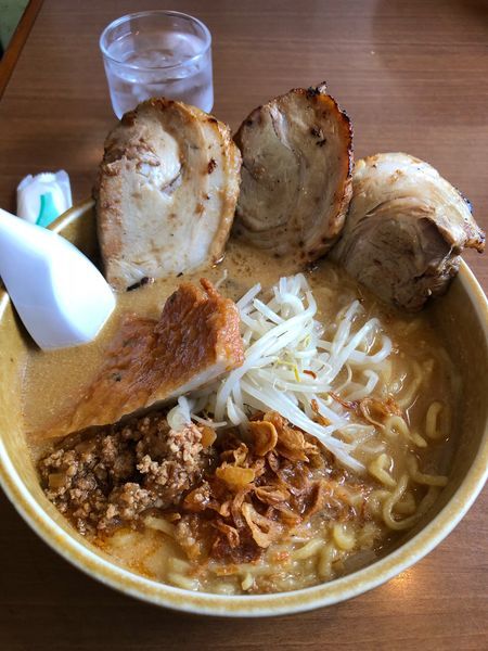 「九州味噌炙りチャーシュー」@蔵出し房州味噌麺屋馬琴の写真