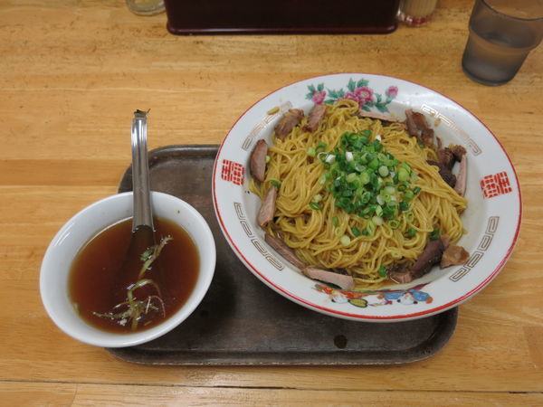 「タレで和えた麺（麺大盛）：750円」@松楽の写真
