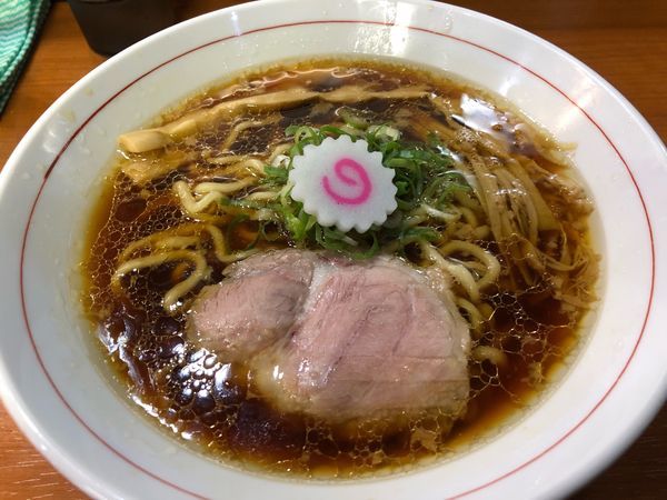 「中華そば」@横浜中華そば 維新商店の写真