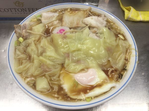 「チャーシューワンタンメン(大盛)+たまご」@中華そば みたかの写真