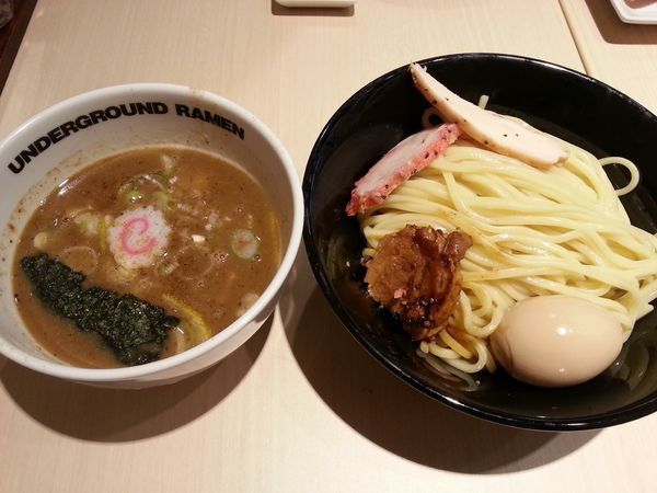 「特製つけめん (濃厚)」@UNDERGROUND RAMEN 頑者 コクーンシティさいたま新都心店の写真