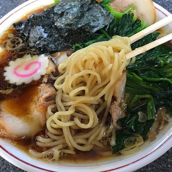 「青島チャーシュー+茹ホウレン草」@青島食堂 南万代店の写真