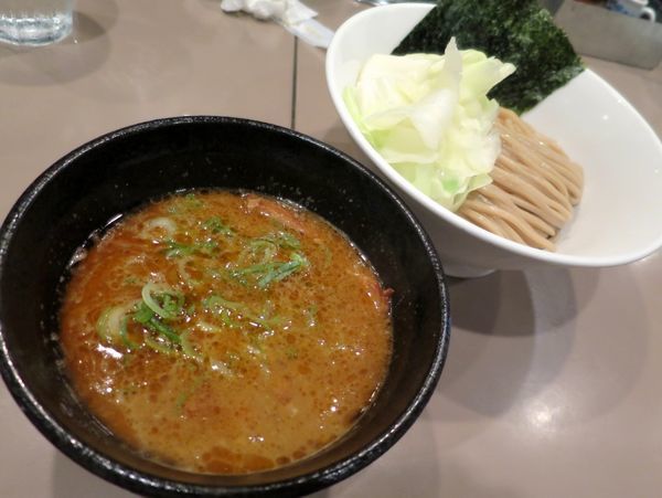 「海老つけ麺 ８００円 ※小盛りでチャーシューサービス」@つけ麺 五ノ神製作所の写真