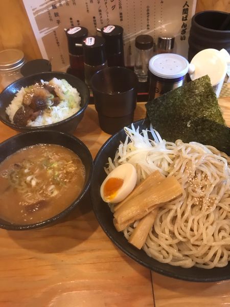 「味噌つけ麺(1.5玉) メンマ？ 和風チャーシュー丼」@究極のにぼし味噌らーめん 人間ばんざいの写真
