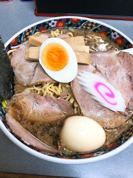 「しょうゆ拉麺(大盛)＋味噌漬け味玉 ¥1080」@玉川大盛軒の写真