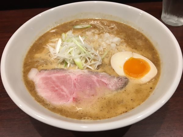 「濃厚煮干らーめん」@東京にぼし系 らーめん だいまるの写真