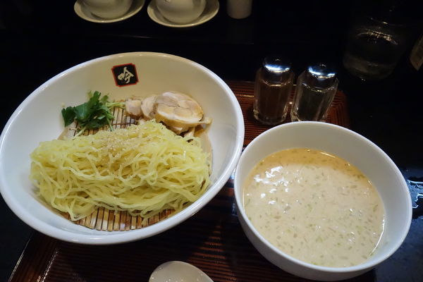 「【夏季限定】冷やし胡麻つけそば」@吟の写真