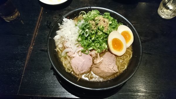 「濃厚魚介豚骨ラーメン880+大盛150」@究極J’sラーメンの写真