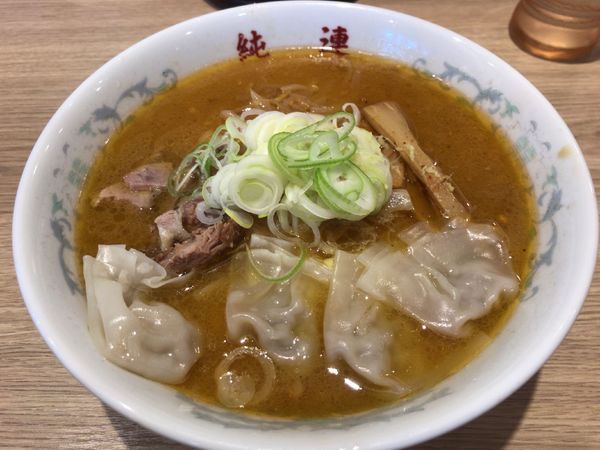 「みそラーメン+ワンタン 920円」@さっぽろ純連 札幌本店の写真