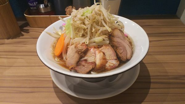 「ベジ郎(豚･C･ニンニク背脂)+野菜増し」@ソラノイロ Factory & Labo 浅草橋の写真