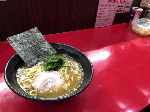 「ラーメン 680円」@横浜家系ラーメン 宗八 柏本店の写真