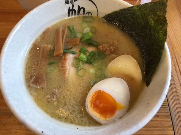 「鶏白湯ラーメン 味玉」@麺屋 帆のる 恵比寿店の写真
