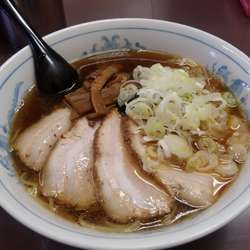 チャーシュー麺　800円