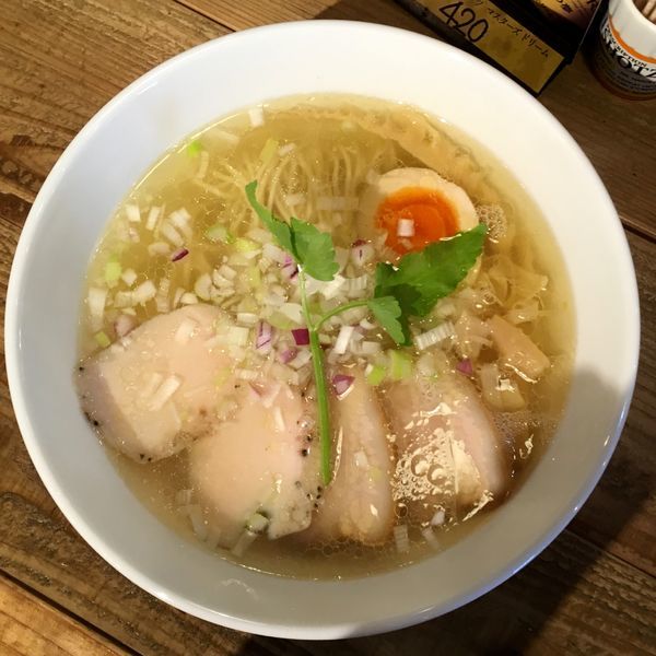 「サントリープレミアムモルツ中瓶→スペシャル塩ラーメン」@Ramen Free Birdsの写真