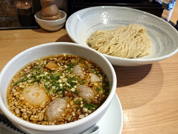 「つけそば(並)+ワンタン(３ケ)+味玉」@中華そば 龍の眼 Produced by 創作麺工房 鳴龍の写真