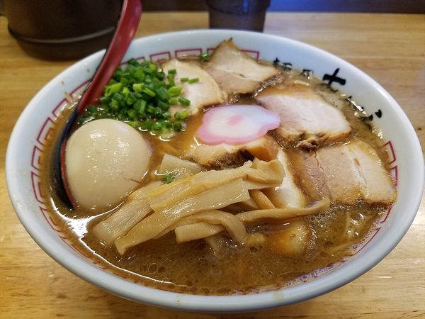 「あがら豚骨中華そば(950円)」@麺屋あがらの写真