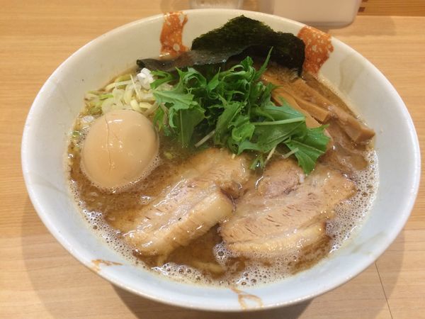 「特製醤油ラーメン  ミニチャーシュー丼」@麺処つむじの写真