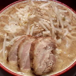 らーめん（780円）