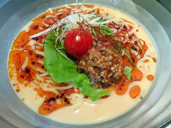 「【期間限定】冷し担々麺」@麺 やまらぁの写真