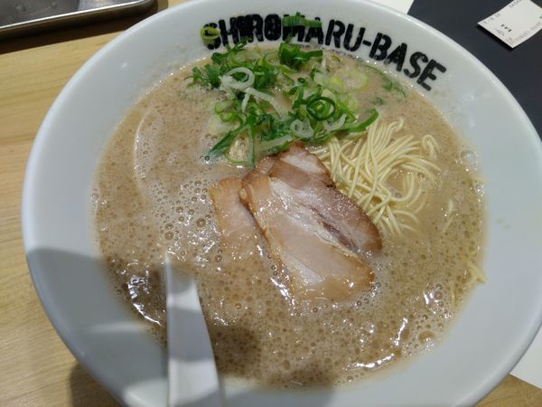 「シロマルベース　700円」@IPPUDO SHIROMARU BASE 渋谷店の写真