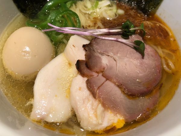 「（得）全部入り塩らーめん」@ナルトもメンマもないけれど。の写真