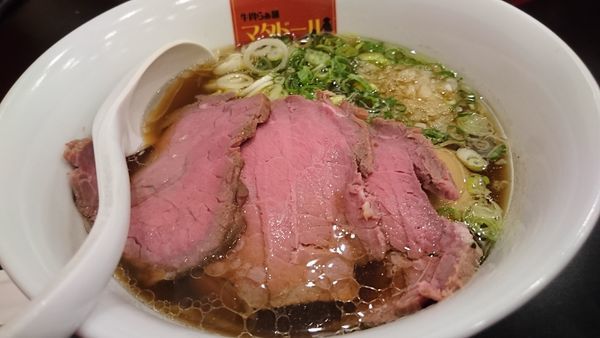 「贅沢醤油ラーメン」@牛骨らぁ麺マタドール ANNEXの写真