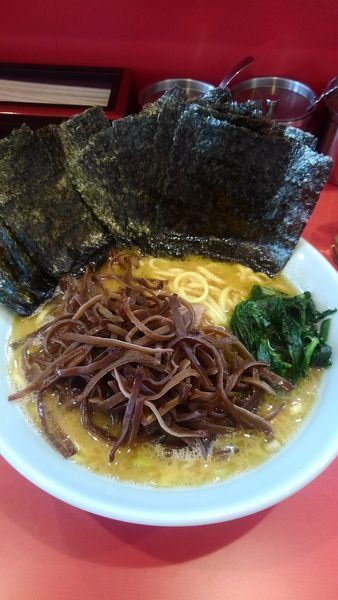 「ラーメン(キクラゲ海苔増し)」@横浜家系ラーメン 黄金家の写真