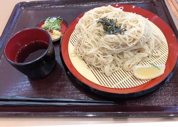 「博多流ざるラーメン（大盛）」@IPPUDO RAMEN EXPRESS 佐野プレミアム・アウトレット店の写真