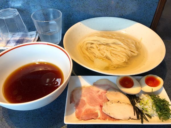 「限定15食特製冷しつけ麺」@とものもとの写真