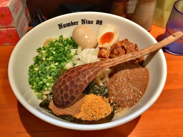 「油そば＋味玉」@麺Dining Number Nine 09の写真