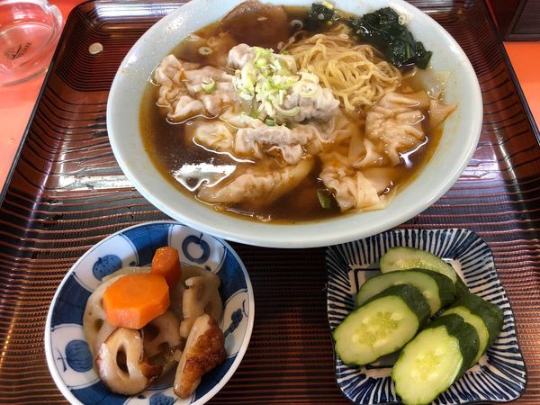 「ワンタンメン600円」@食堂 香楽の写真