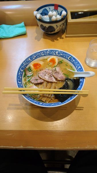 「特製中華そば¥900.-」@中華そば 青葉 川崎アゼリア店の写真