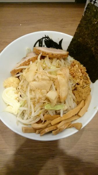 「まぜそば   ８５０円」@らーめん 小烏丸の写真