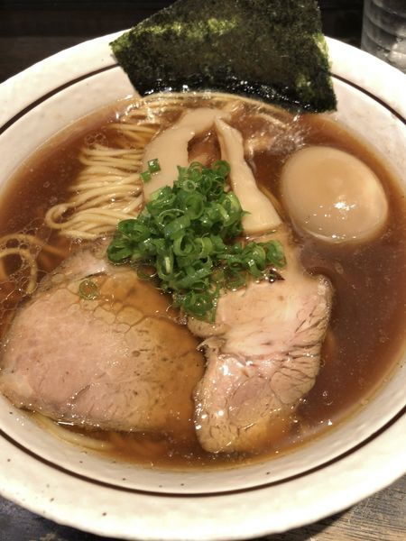 「中華そば 並 ¥800＋味玉 ¥100」@中華そば しながわの写真