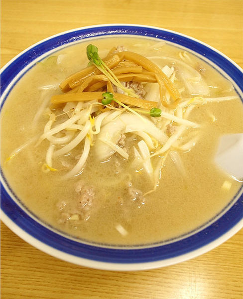 「みそラーメン…850円」@味の三平の写真